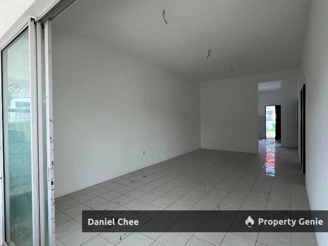 1838010826 Rumah Teres Setingkat Dijual MURAH