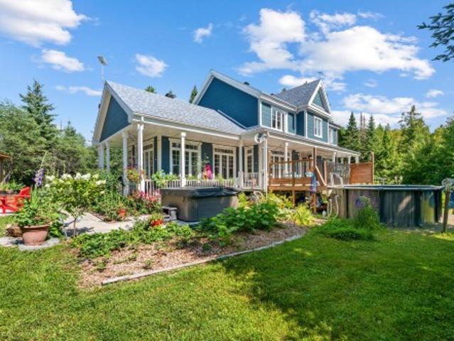183Z Mtée Gagnon, Sainte Marguerite Du Lac Masson, QC, J0T 1L0 hobby farm for sale | Listing ID 20184 | Royal LePage