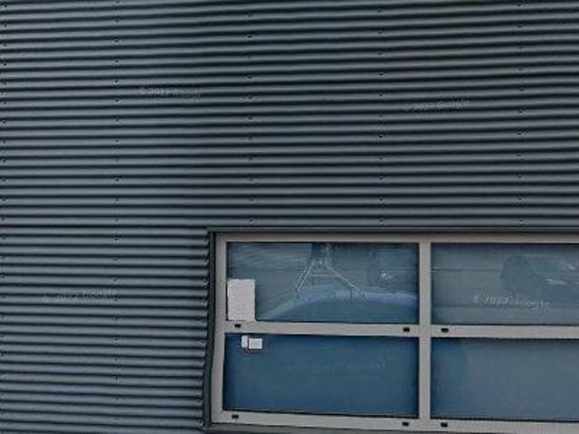 183 m2 office space for rent in Son en Breugel