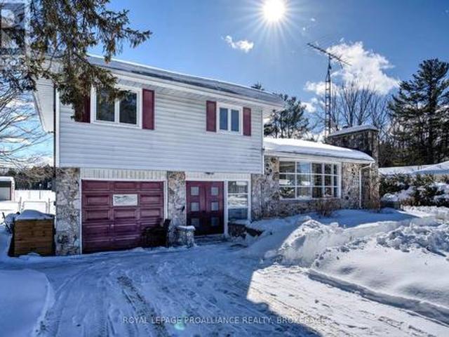 183 Main Street, Rideau Lakes, ON, K0G 1E0 house for sale | Listing ID X11976 | Royal LePage