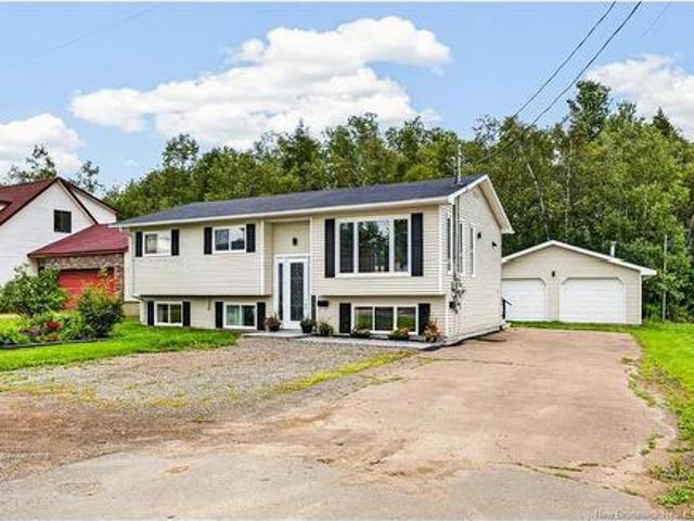 183 Thomas, Dieppe, NB, E1A 2C3 house for sale | Listing ID NB146303 | Royal LePage