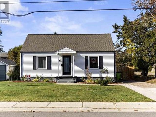 183 Upton Rd, Sault Ste. Marie, ON, P6A 3W5 house for sale | Listing ID SM261353 | Royal LePage
