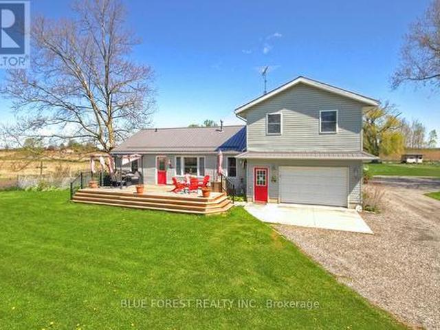 18487 Raglan Road, Chatham Kent Blenheim, ON, N0P 1A0 house for sale | Listing ID X13155 | Royal LePage