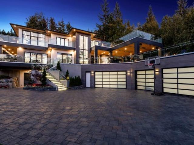184 Kinsey Drive, Port Moody, BC, V3H 0G7 Luxury House for sale | Listing ID R3137 | Royal LePage Carriage Trade Luxury Properties
