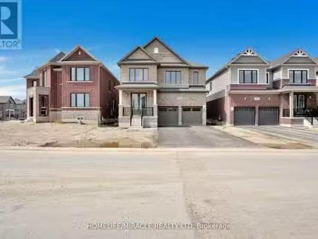 184 Leslie Davis Street, North Dumfries, ON, N0B 1E0 house f.