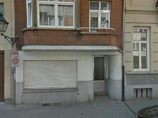 184 m2 office space for rent in Brussels Etterbeek