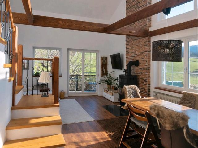 184 m² Galerie Wohnung 2019 neu aufgestockt