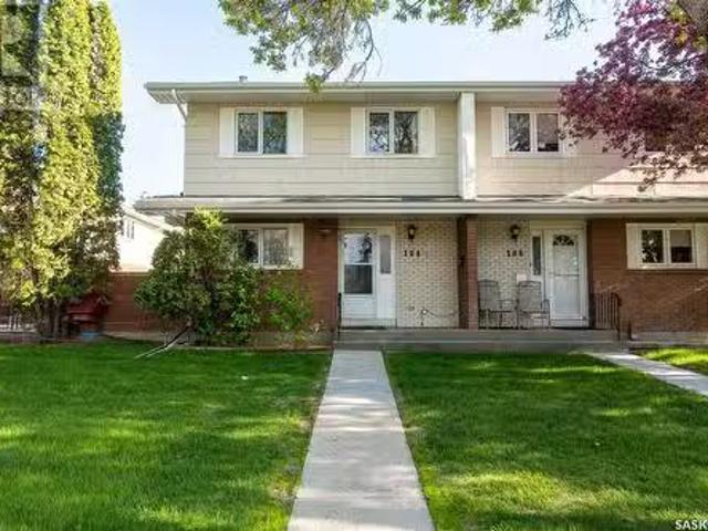 184 Plainsview Drive, Regina, SK, S4S 6L2 semi detached for.