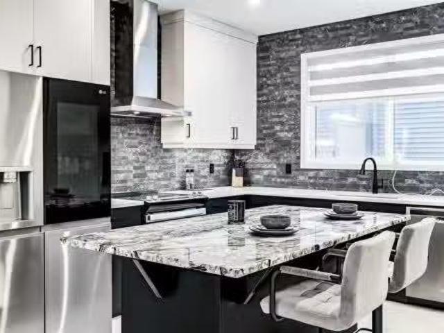 184 Rowmont Boulevard Nw, Calgary, AB, T3L 0H3 house for sal.
