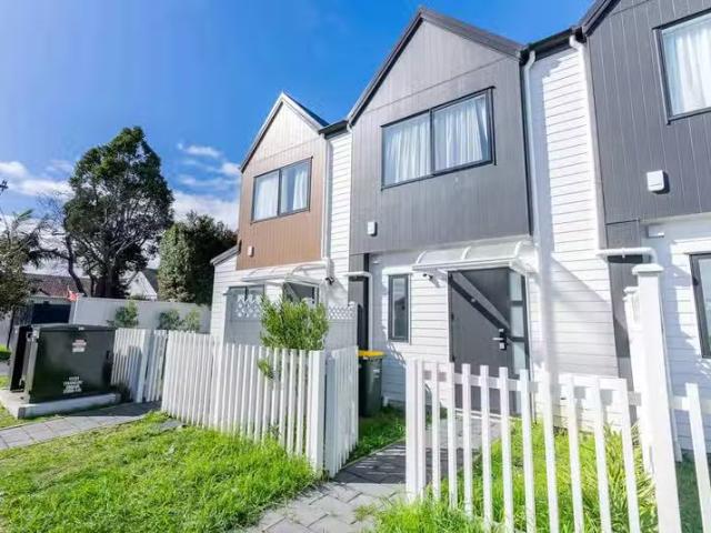 184 Rockfield Road, Penrose, Auckland City For Sale