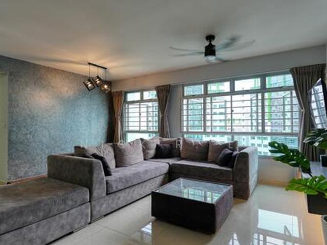 184A Marsiling Greenview HDB Apartment For Sale, $825,000, 3 Bed 2 Bath 1,216 sqft $678.00 psf