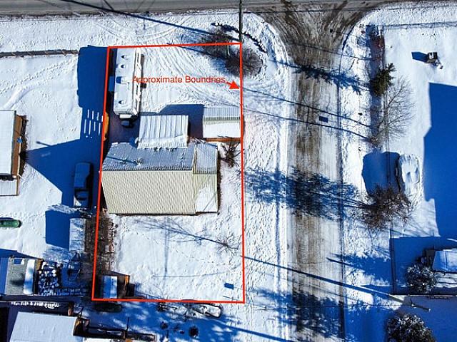 1851 Victoria Avenue Windermere, British Columbia