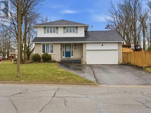 1853 Mapleridge Drive, Peterborough, ON, K9K 1R1 house for sale | Listing ID X13449 | Royal LePage