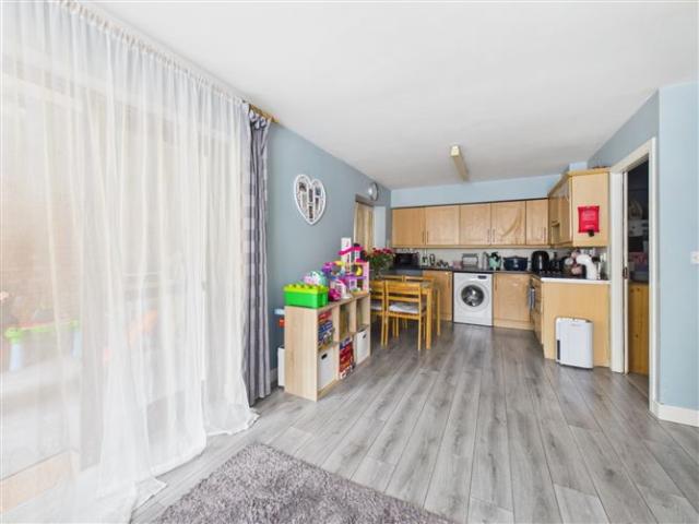 185,000 | Apt. 5 Penrose House, Penrose Lane, Waterford Sherry FitzGerald John Rohan 5000 MyHome. Ie Residential