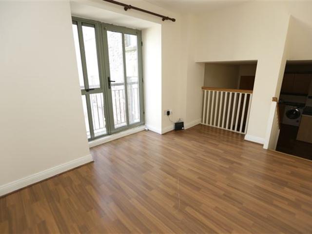 185,000 | 11 Preston Mill, Wellington Quay, Drogheda, Co. Louth Sherry FitzGerald Lannon 5011 MyHome. Ie Residential