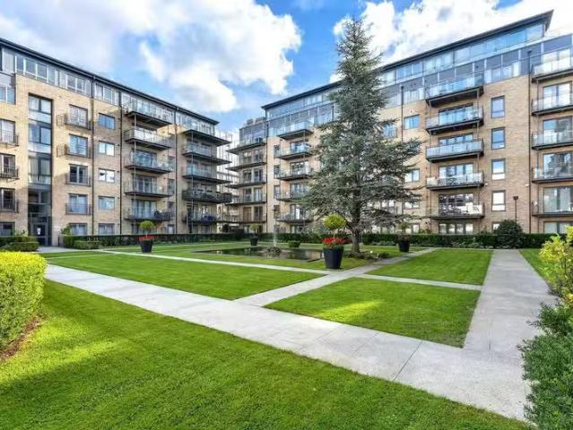 185 Bushy Park House, Terenure, Dublin 6, D6WR524 is for sale