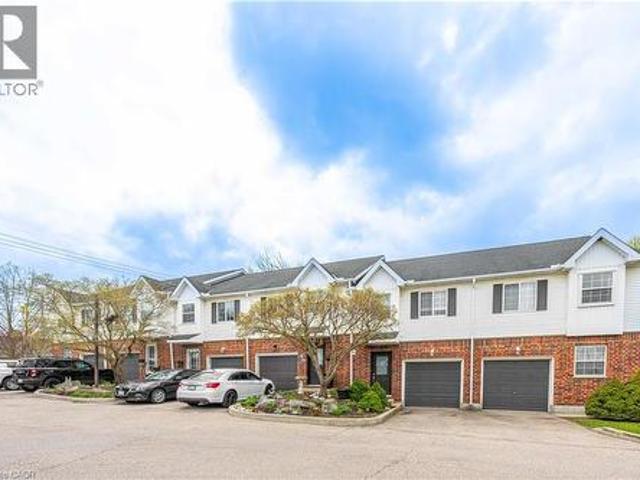 185 Highland Crescent Unit# 2, Kitchener, ON, N2M 5P8 townhouse for sale | Listing ID 40850 | Royal LePage