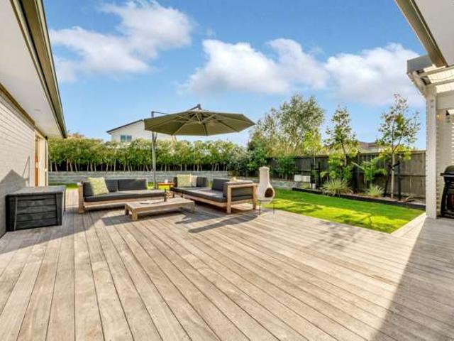 185 Jack Lachlan Drive, Beachlands, Manukau City