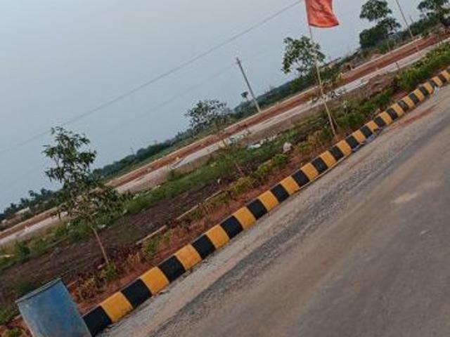 185 Sq.Yd. Plot in Payakapuram Vijayawada Listing ID: #10407