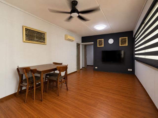 185B Rivervale Crescent HDB Apartment For Sale, $600,000, 3 Bed 2 Bath 914 sqft $656.00 psf