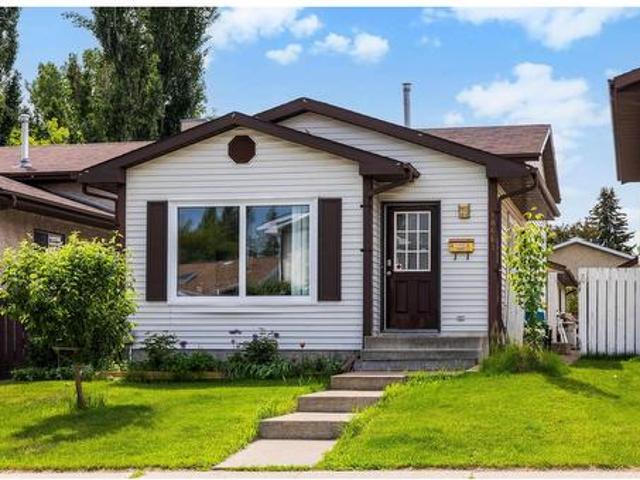 1866 Av Nw, Edmonton, AB, T6M 2B3 house for sale | Listing ID E4494 | Royal LePage