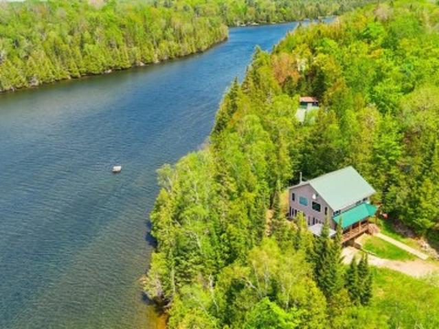 186 Ch. De La Rive, Low, QC, J0X 2C0 house for sale | Listing ID 22623 | Royal LePage