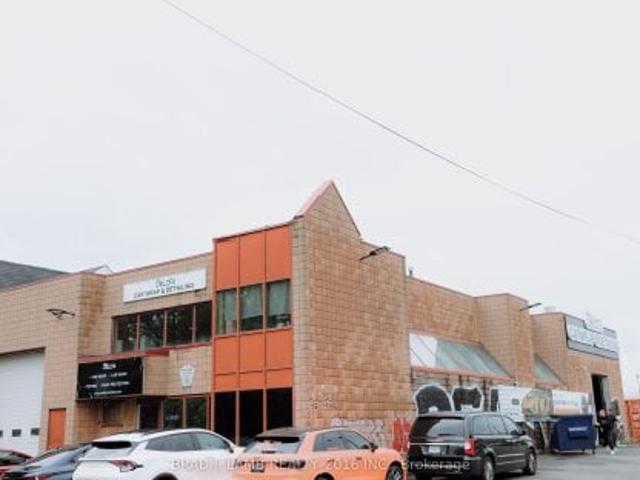 186 Mulock Avenue