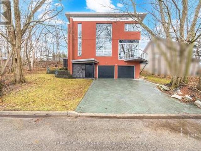 186 Wyndham Street, Mississauga, ON, L5M 1N5 house for sale | Listing ID W13142 | Royal LePage
