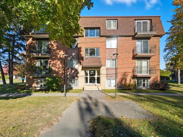 1875 Rue Saint Louis Gatineau Superbe 3 1/2 Dans La Région De Gatineau