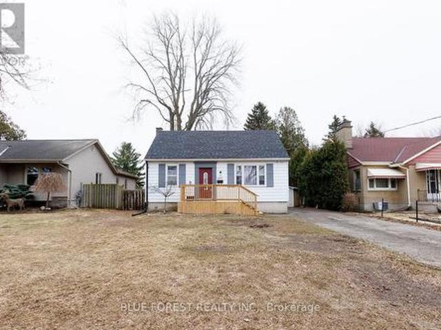 1877 Royal Crescent, London East H, ON, N5W 2A9 house for sale | Listing ID X13046 | Royal LePage