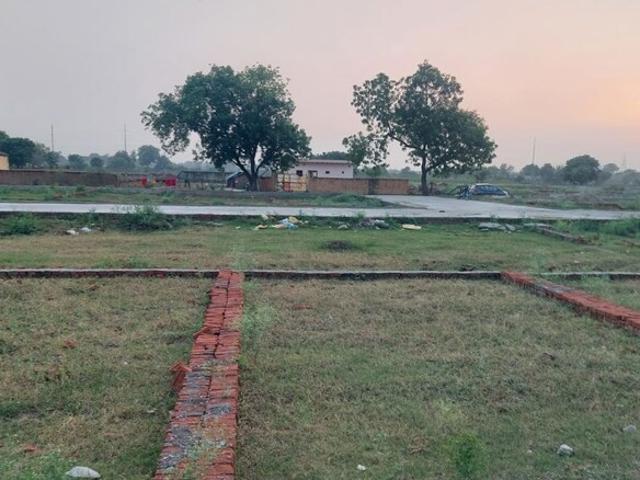 187 Sq.Yd. Plot in Sector 12 Noida Listing ID: #10296