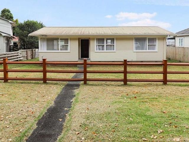 187 Weymouth Road, Manurewa, Manukau City