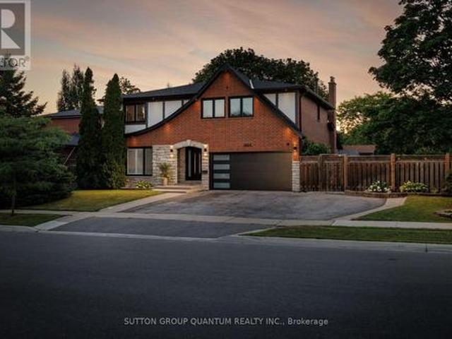 1883 Bough Beeches Boulevard, Mississauga, ON, L4W 2J8 house for sale | Listing ID W13546 | Royal LePage