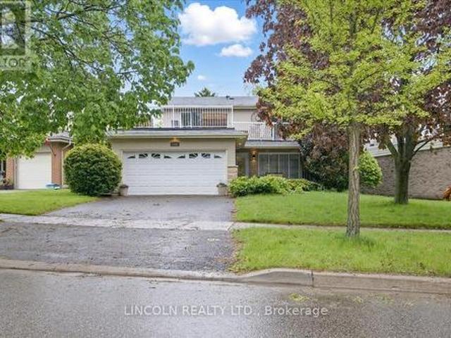 1899 Bowler Drive, Pickering, ON, L1V 3E7 house for sale | Listing ID E12172 | Royal LePage