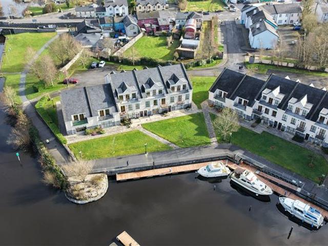 189,900 | Apartment 13 Leitrim Marina, Main Street, Leitrim Village, Carrick On Shannon, Leitrim REA Brady 4986 MyHome. Ie Residential