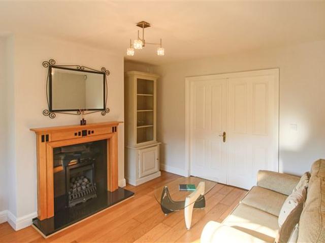 189,950 | 12 Clements Court, Lough Rynn, Mohill, Co. Leitrim Sherry Fitzgerald Farrell 5015 MyHome. Ie Residential