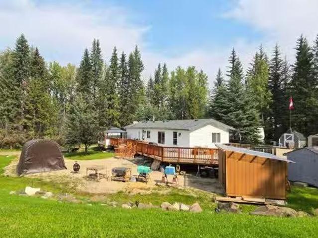 18 5429 Township Road 494, Rural Brazeau County, AB, T0C 1W0.