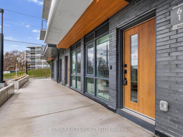 18 75 Curlew Drive, North York | Leased, C13607 | Condos. Ca