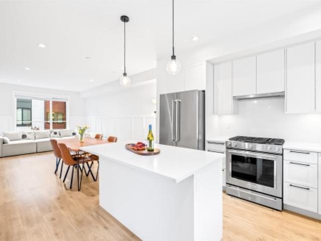 18 1989 A Avenue, Langley, BC, V2Y 3S2 townhouse for sale | Listing ID R3127 | Royal LePage