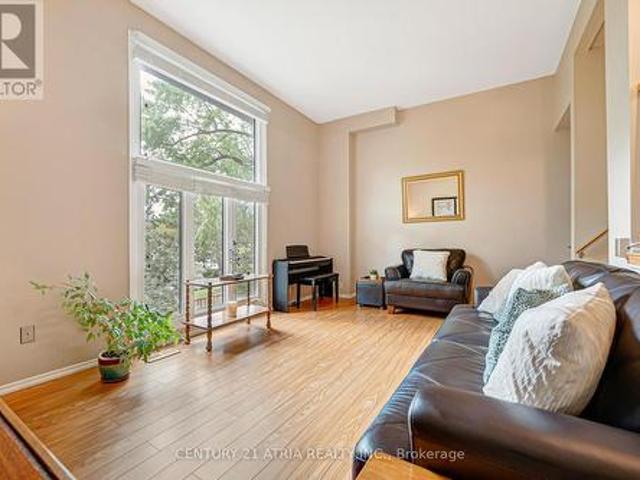 18 Thatchers Mill Way, Markham, ON, L3P 3T3 townhouse for sale | Listing ID N13628 | Royal LePage