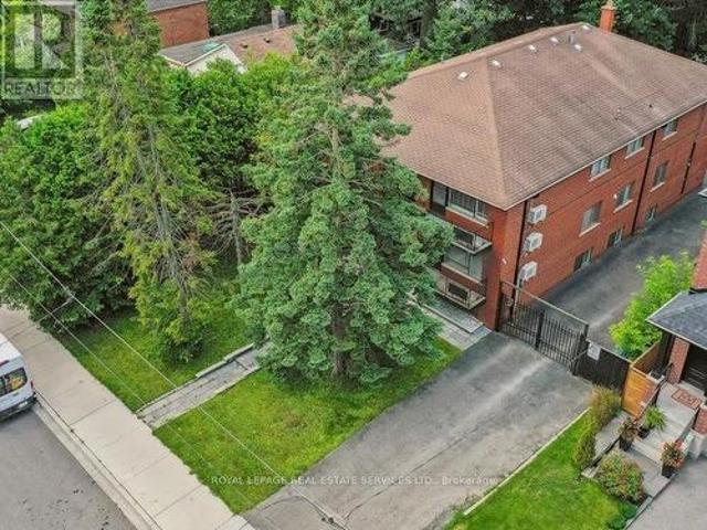 18 Thirty Third Street, Toronto, ON, M8W 3G9 investment for sale | Listing ID W12267 | Royal LePage