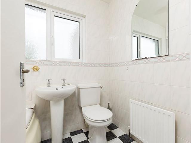 18 Villa Park Road, Navan Road, Dublin 7 Murphy Mullan 4926 MyHome. Ie Residential