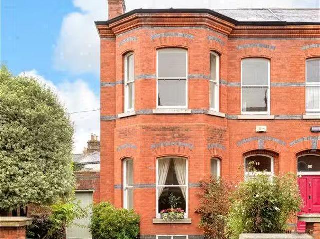 18 Warwick Villas, Sallymount Avenue, Ranelagh, Dublin 6, D06.