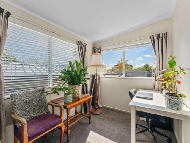 18 Ward Place, Taupo