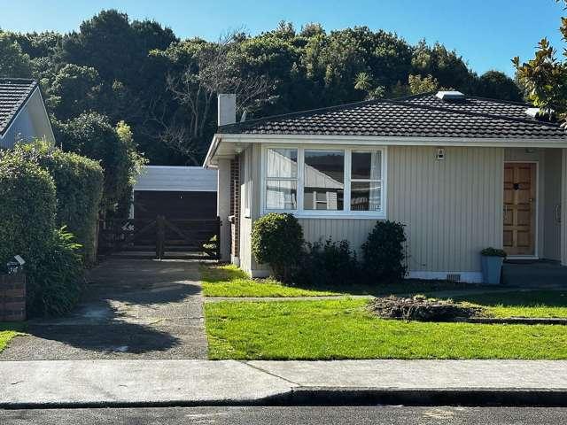 18 Whirinaki Crescent, Heretaunga, Upper Hutt City