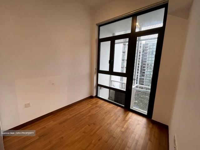 18 Woodsville D13, Apartment