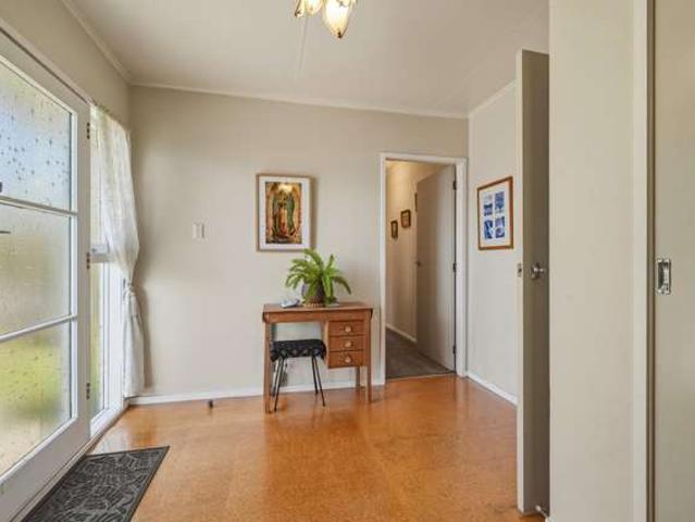 18 Alison Street, Mangakakahi, Rotorua
