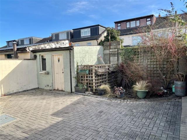 18 Ashington Avenue, Navan Road, Dublin 7 Sherry FitzGerald Castleknock 4907 MyHome. Ie Residential