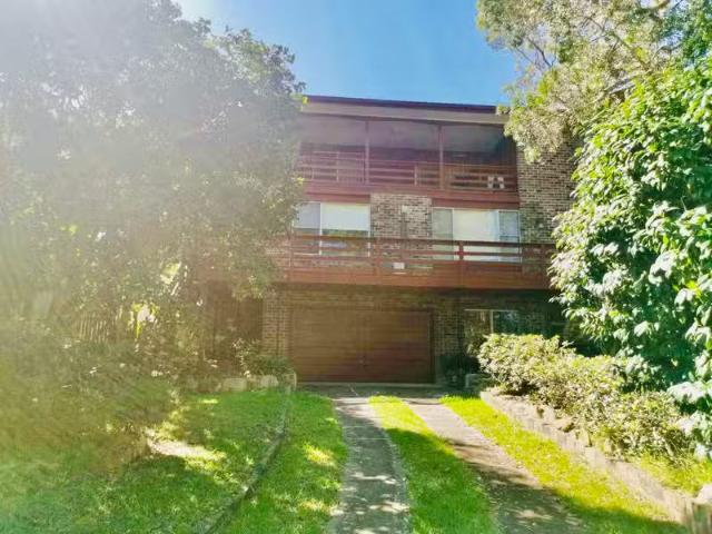 18 BALLYSHANNON ROAD, Killarney Heights NSW 2087 House For R.