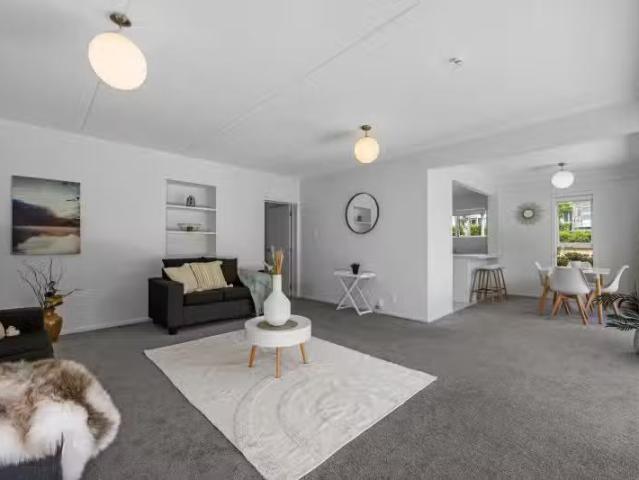 1/8 Bayswater Avenue, Bayswater, North Shore City